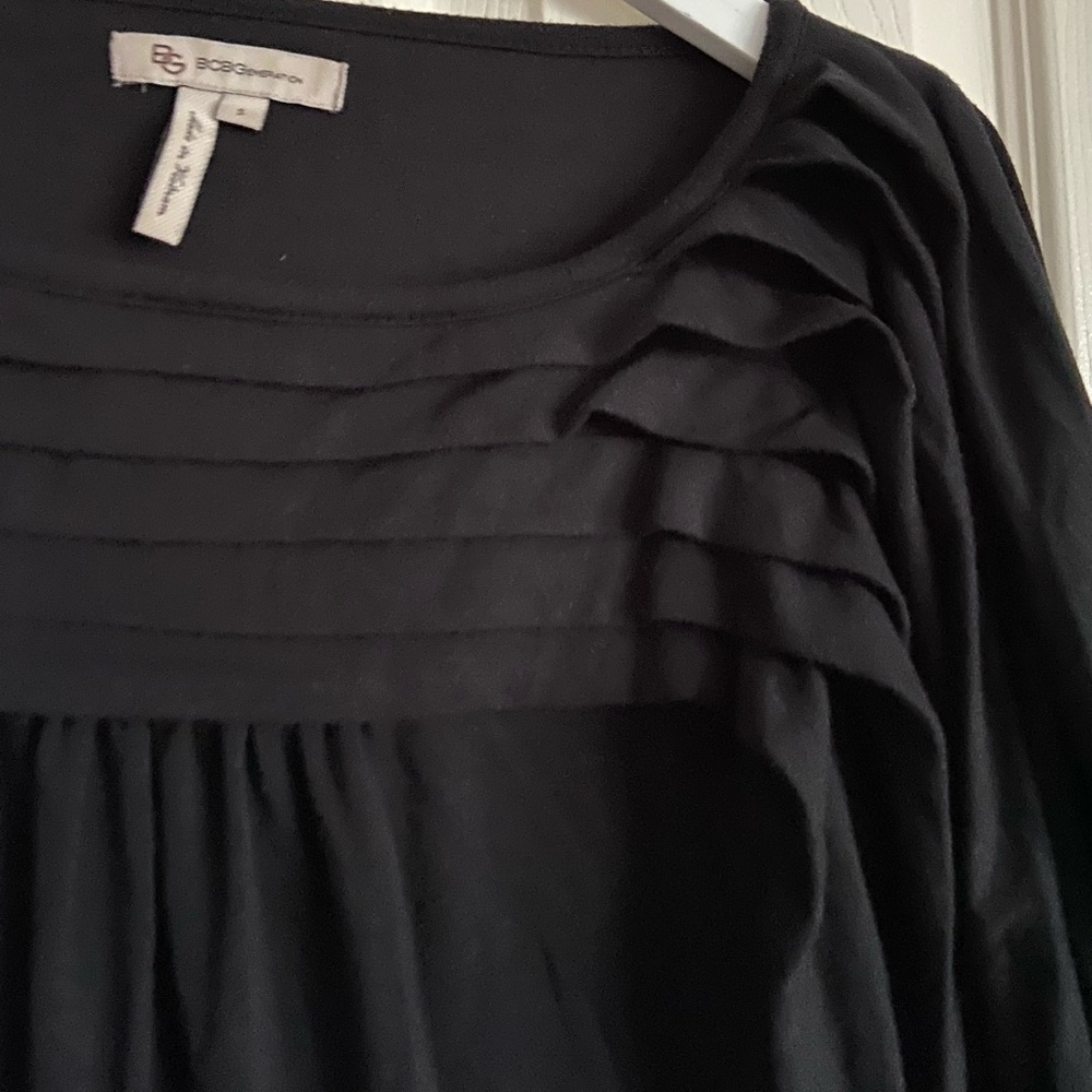 BCBG Top - Picture 3 of 4